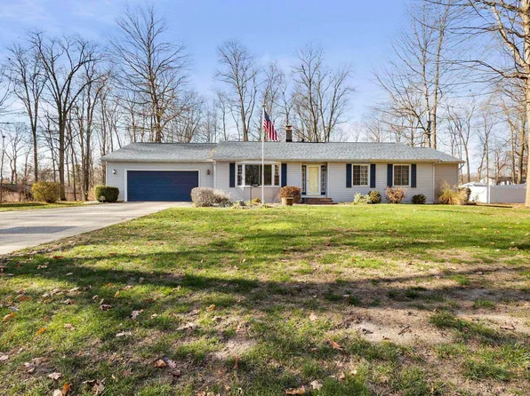 11159 Forest Dr, Plymouth, IN 46563