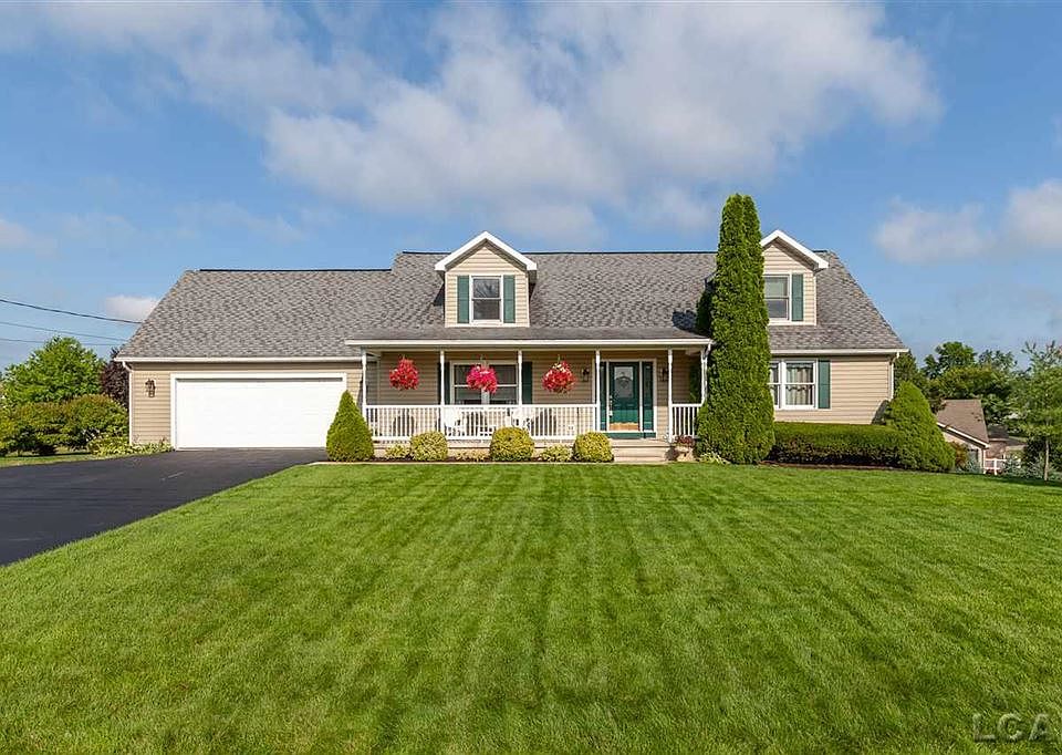 1st image of 10630 Glendalough Ln