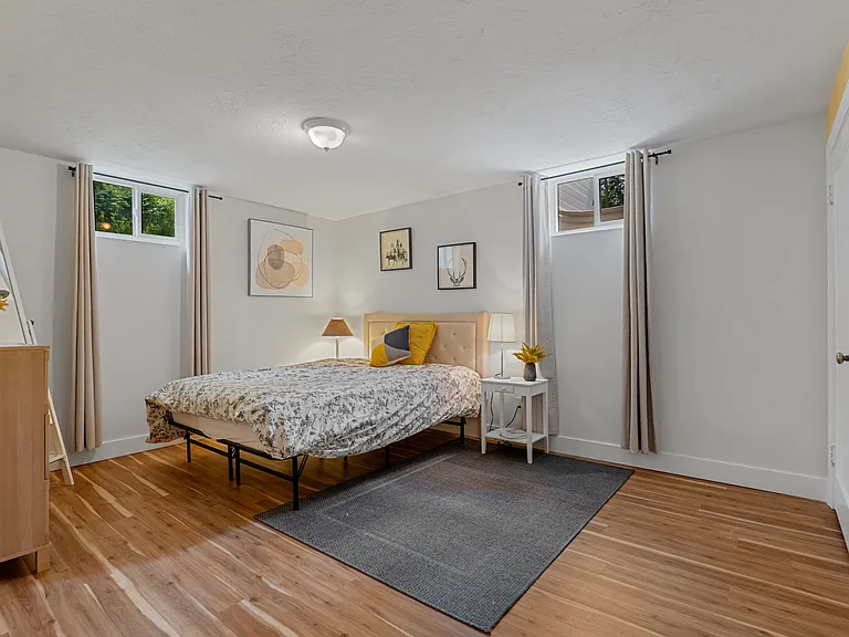 1543 Binford St — Photo 10