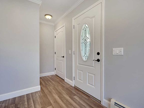 4th image of 24 Speighstown Pl
