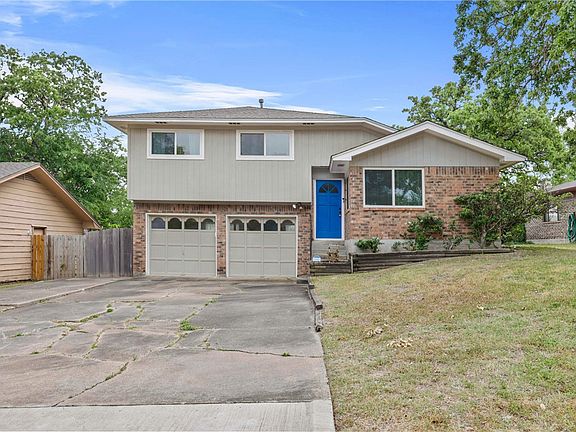 3rd image of 1436 Magnolia Dr