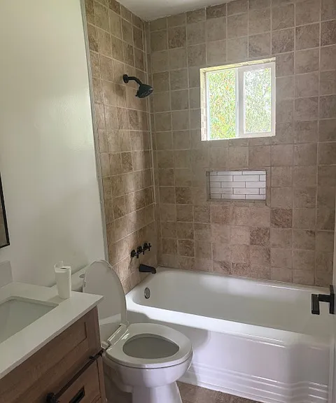52 Wisteria Ave — Photo 6