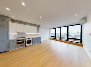 11-07 Welling Ct PENTHOUSE C, Astoria, NY 11102