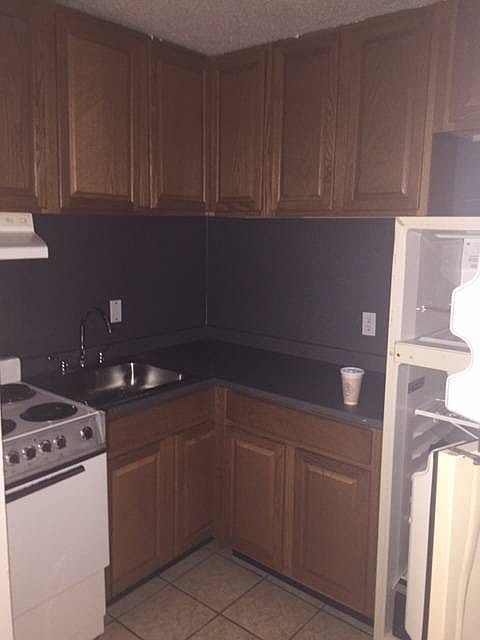 2nd image of 760 Atlantic St Unit 8D
