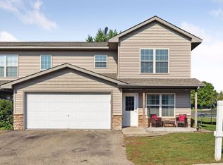 402 Sierra Pl, Roberts, WI 54023