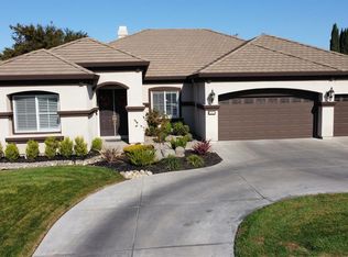 287 W Santos Ave, Ripon, CA 95366