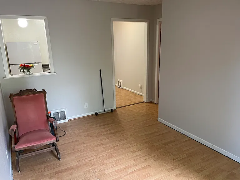 5710 Washington Ave — Photo 12