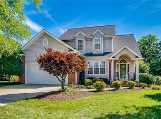 1415 Davenport Ct, Kernersville, NC 27284