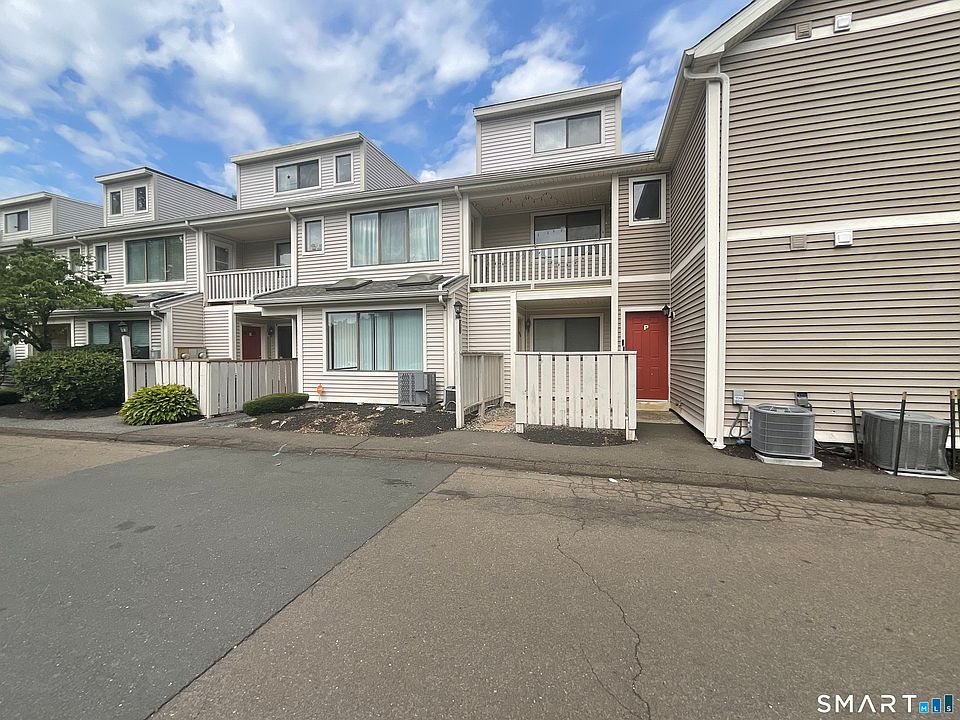1st image of 471 Whalley Ave Unit Q