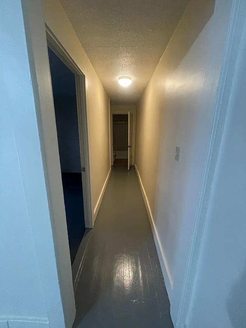 109 McCall St. — Photo 4