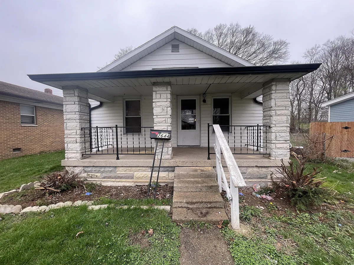Building Photo - 2644 Foltz St
