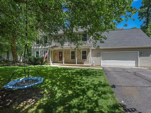 275 Jacaranda Dr, Battle Creek, MI 49015