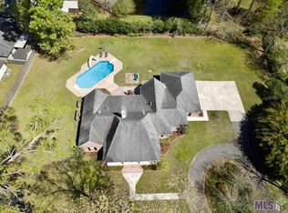 36476 Swamp Rd N, Prairieville, LA 70769