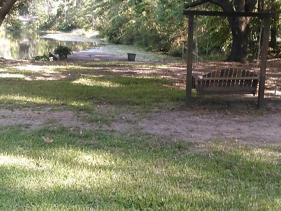 5th image of 113 Pine Lake Dr