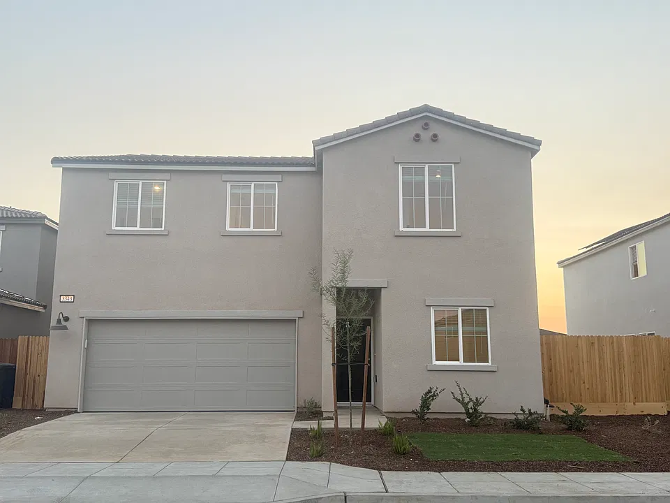 3343 N Vaughan Ave