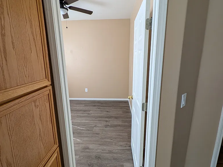 1113 Scenic Park Ter — Photo 30