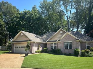 72 Braddock Pl, Jackson, TN 38305