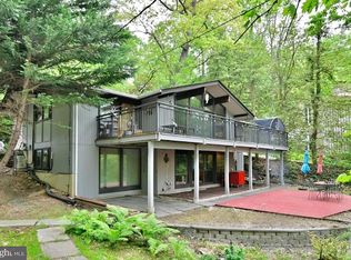 7019 Macarthur Blvd, Bethesda, MD 20816