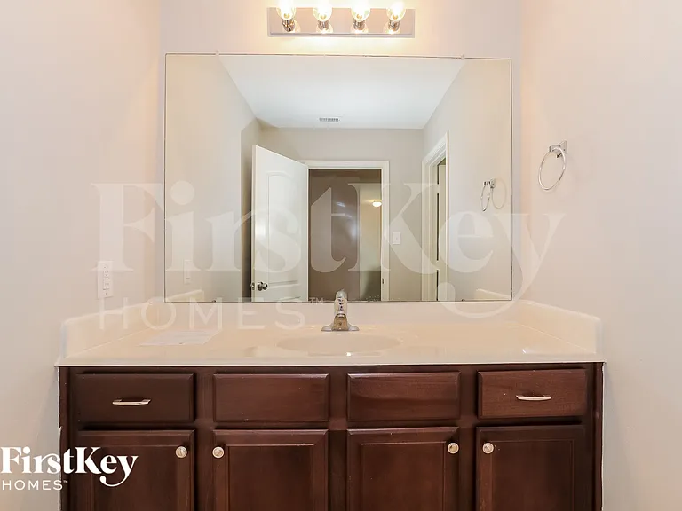 20718 Round Key Dr — Photo 9