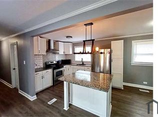 410 Virginia Dr, Spring Lake, NC 28390