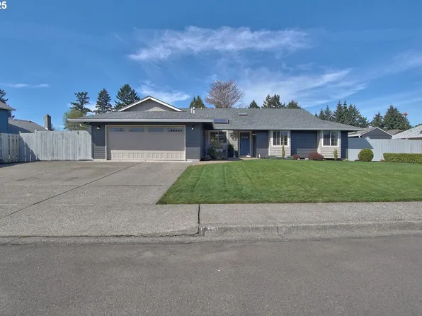 1647 NE 51st Ave, Hillsboro, OR 97124