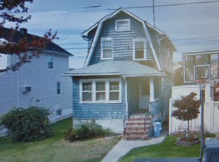 20 Carlton Ct, Staten Island, NY 10312