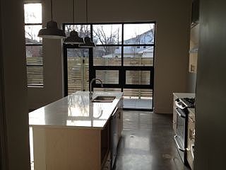 2nd image of 945 Woodrow Ave