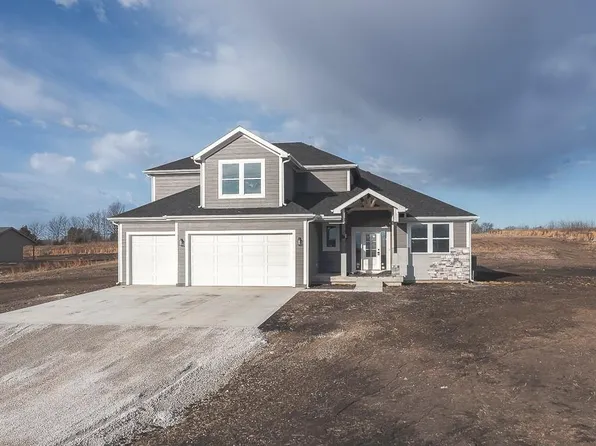 16973 163rd St, Basehor, KS 66007