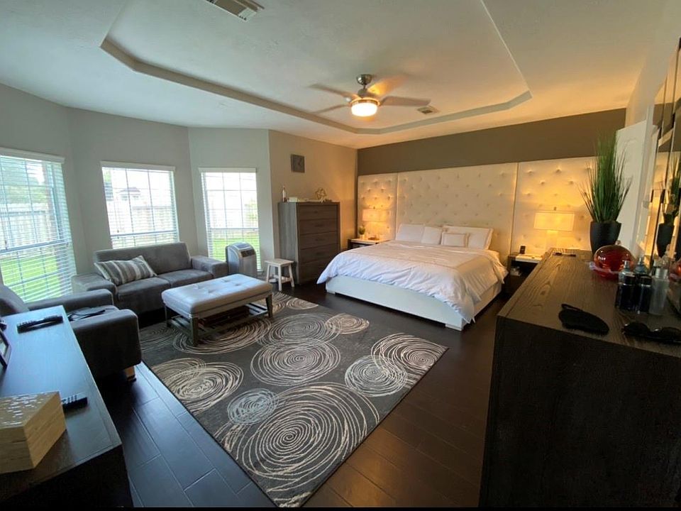 1st image of 1318 Miners Bend Ln