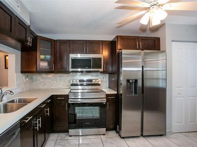 1100 Colony Point Cir #104, Pembroke Pines, FL, 33026