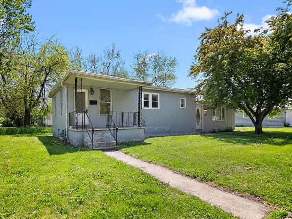 1990 Patrick Ave, Kankakee, IL 60901