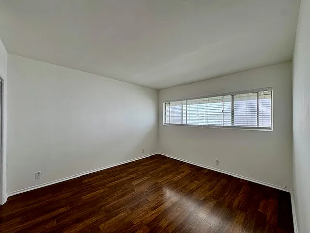 337 S Elm Dr #3 — Photo 20