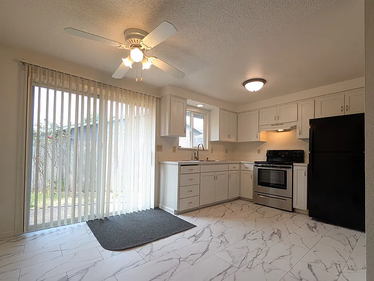 4953 Bluebelle Way — Photo 8