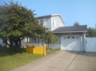 2128 E 41st St, Erie, PA 16510