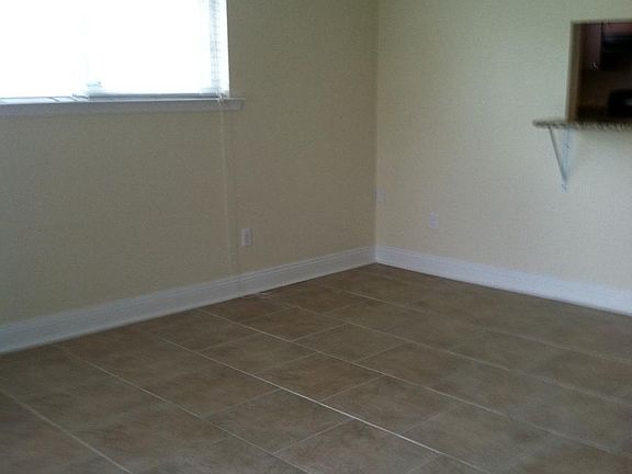 5th image of 6834 Orleans Ave