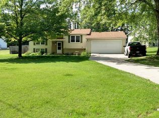 4944 Farwell Lake Rd, Horton, MI 49246