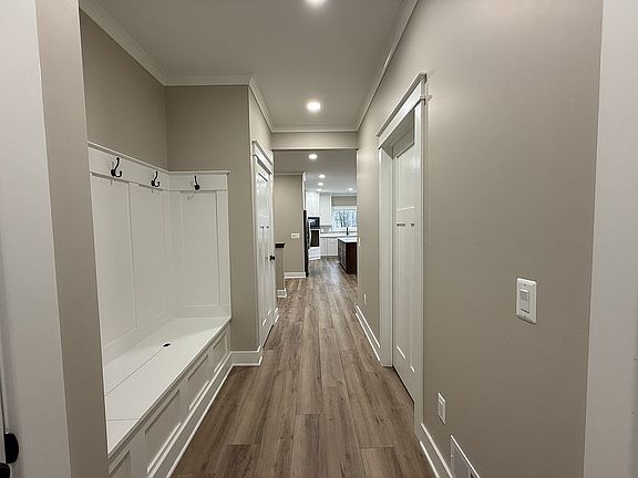 3rd image of 26850 Irwin Rd