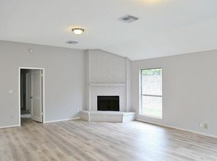 2338 Sunset Trl, Sugar Land, TX 77478