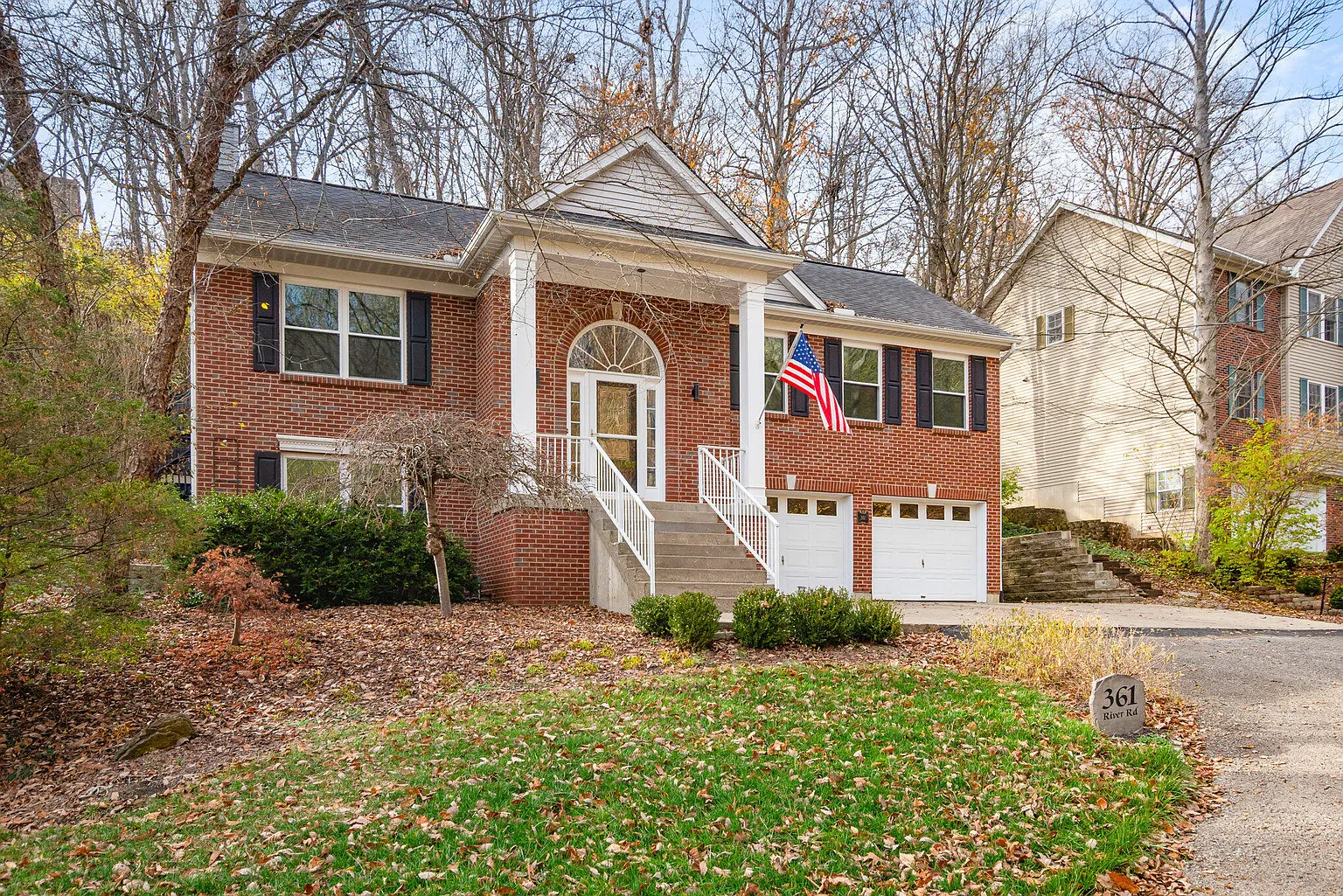 361 River Rd photo 1