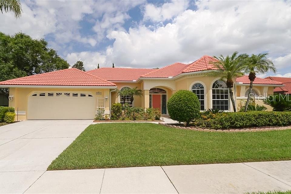 1st image of 8647 Woodbriar Dr