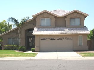 932 N Hazelton Ct, Chandler, AZ 85226