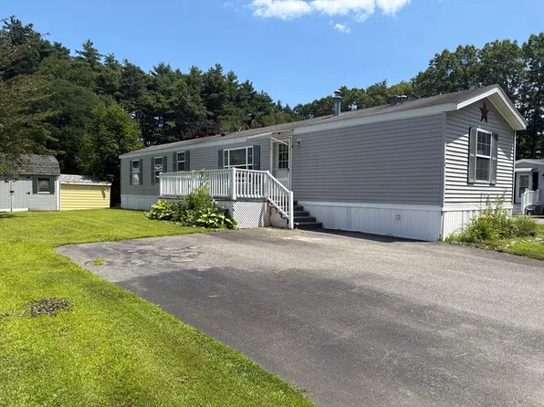 15 Wendy Way, Merrimac, MA 01860