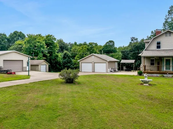 2115 Selzer Rd, Evansville, IN 47712