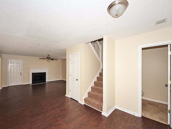 2nd image of 4137 Lost Springs Trl