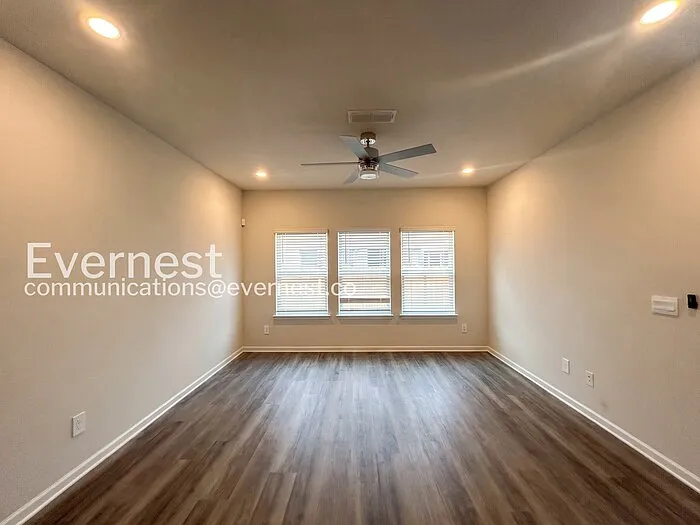 7762 Plymouth Dr — Photo 20