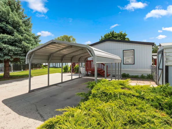 3920 E Center Rd Trailer 7, Mead, WA 99021