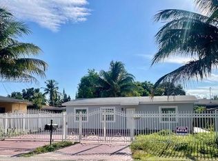 16482 NE 3rd Ave, North Miami Beach, FL 33162