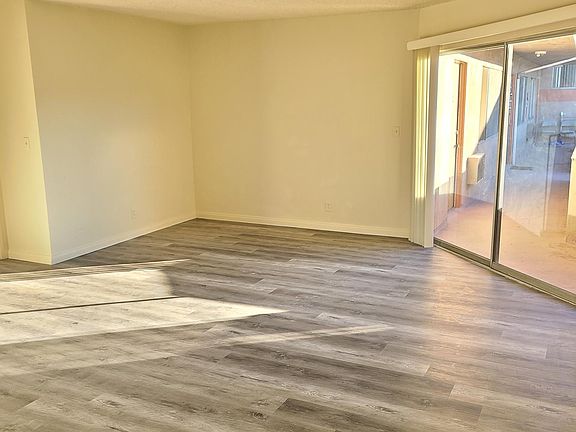 3rd image of 21700 Roscoe Blvd #201