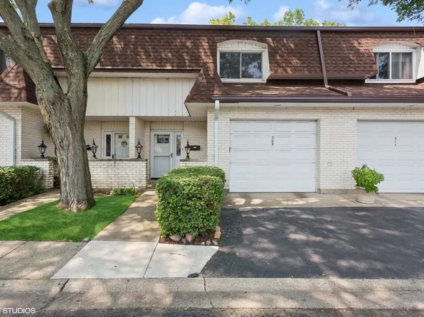 309 Pin Oak Dr, Wilmette, IL 60091