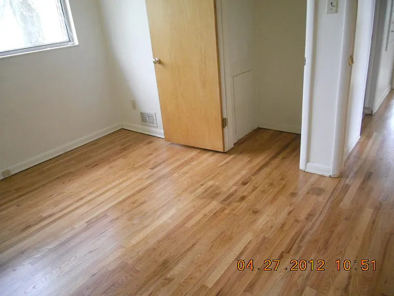 2277 E 3205 S — Photo 7